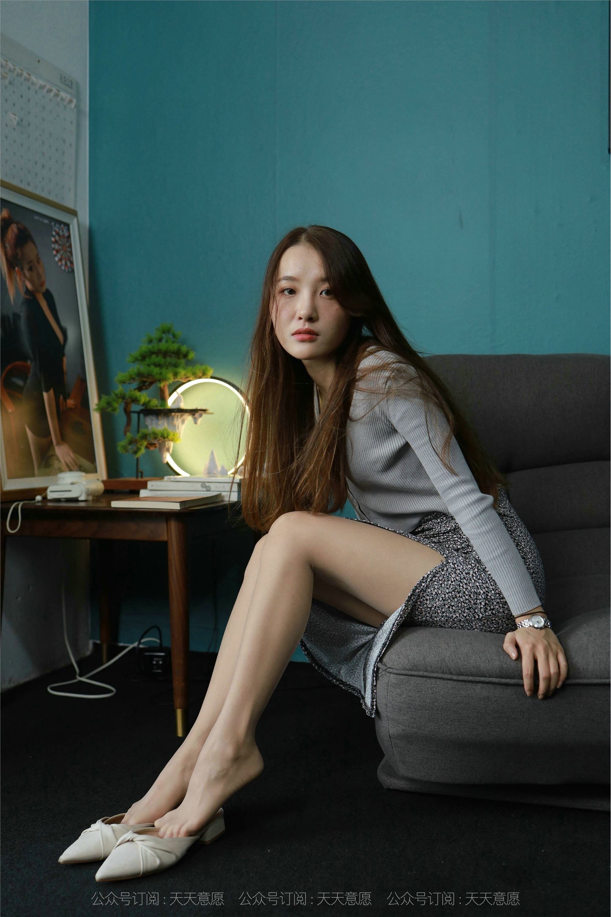 IESS异思趣向  2021.08.19 丝享家894：婉苹《温柔的碎花裙》